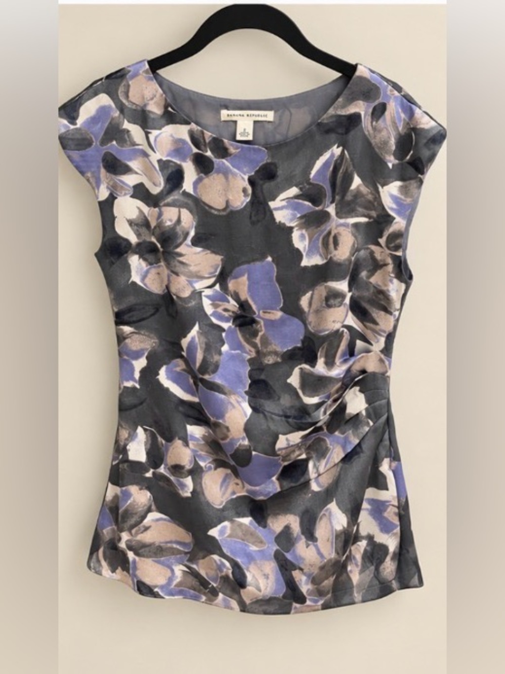Banana Republic Floral Cap-Sleeve Shell in Gray, Lavender & Cream